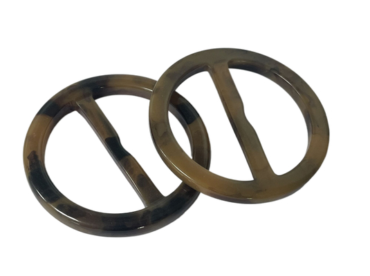 Khóa nhựa 2 lỗ Hiệu ứng sừng 56mm Sử dụng cho Áo khoác túi Áo khoác ngoài