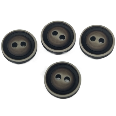 Resin 2 lỗ Buttons Thuốc nhuộm Màu nâu sẫm Phun dầu Matt Sử dụng để may