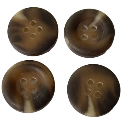 Màu be 17L với nút vành Faux Horn ODM cho áo khoác áo len